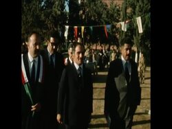 SYND 7 7 71 KING HUSSEIN AWARDS DIPLOMAS AT JORDANIAN UNIVERSITY News Clip