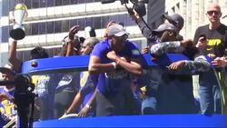 Raw: Oakland Celebrates Warriors' NBA Crown Instructional Video