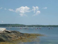 T/L tide, boats moving with tide, Maine, USA Stock Footage