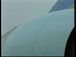 US President arrives back from joint US/UK summit News Clip