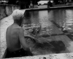 GAR WOOD'S NEW BOAT News Clip