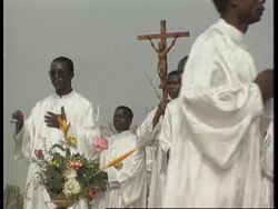 Nigeria - Pope celebrates mass Instructional Video