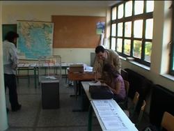 Polls open in general election that Socialists are predicted to win News Clip