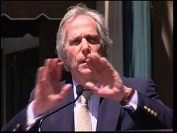 Oscar winning actress Marlee Matlin gets star on Walk of Fame News Clip