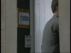 RR0148/B  Ireland: Immigration News Clip