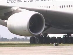 Gigant passenger airplane taxiing Stock Footage