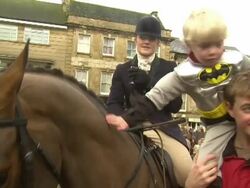 People Turn Out to Support Local Hunt News Clip