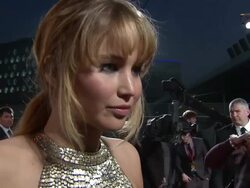 Jennifer Lawrence at premiere of The Hunger Games News Clip