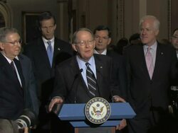 MS Senate Gop Leader Lamar Alexander speaking about government goal for economic growth in stand up press availability in Ohio Clock Corridor Audio / Washington, DC, United States Stock Footage