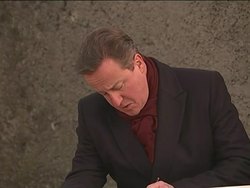 David Cameron visits Auschwitz and pays tribute to victims of the Holocaust News Clip