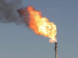 refinery gas burn off Stock Footage