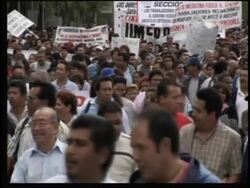 25,000 in protest against Mexico-US trade agreement Instructional Video