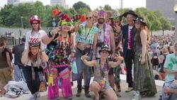 Grateful Dead 50th Anniversary Fare Thee Well concerts - Merry Pranksters gather for group photo before Grateful Dead show July 5, 2015 Stock Footage