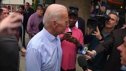Biden waves off press outside Del. pizza shop Instructional Video