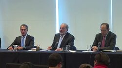 VOICED : Magnate mexicano Carlos Slim dice que Trump no es Terminator News Clip