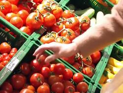 Tomatoes in a supermarket Stock Footage