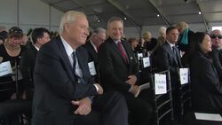 Wayne Newton, Bo Derek, Tom Selleck, Arnold Schwarzenegger and Maria Shriver, Melissa Rivers, Gary Sinise, Mr T arrive at Nancy Reagan's funeral Instructional Video