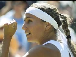 Former champion Maria Sharapova suffers a disappointing second-round loss at Wimbledon while past champion Serena Williams cruises into the third round News Clip