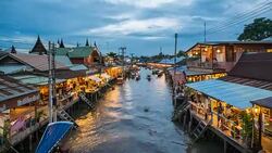Amphawa floating market in Thailand at Dusk, Floating Market, Time Lapase Stock Footage