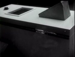 DUTCH ROYAL FAMILY COME TO ENGLAND - News Clip