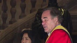 CLEAN : Director Oliver Stone receives honorary degree News Clip