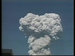 ECUADOR: VOLCANO CLOUD News Clip