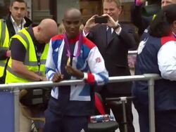 Mo Farah - Olympic Parade News Clip