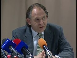 Announcement of death of president, plus file News Clip