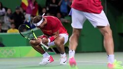 VOICED : Oro para Espana en dobles masculino de tenis News Clip