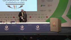 CLEAN : Salmond puts Scotland referendum debate on hold to enjoy Glasgow News Clip