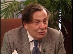 Australian comedian launches new book News Clip