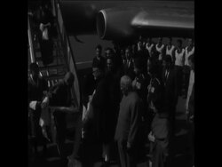 SYND 9/2/68 KING OF BHUTAN ON STATE VISIT TO INDIA News Clip