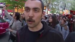 VOICED : Poder electoral turco niega anular referendum y siguen marchas News Clip