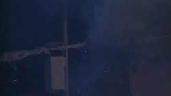 VOICED : Donald Trump arde en llamas en Mexico News Clip