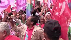 CLEAN : Brazils Rousseff fractionally ahead of rival News Clip