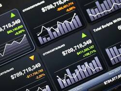 Market Analyze on lcd screen. Stock Footage