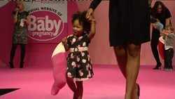 Rock and roll maternity fashion News Clip