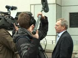 Anne Frank's tree wins reprieve day before scheduled felling News Clip