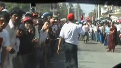 Crowds flock as Suu Kyi campaigns in Myanmar Instructional Video