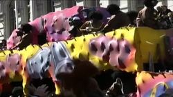 As Mardi Gras  2012 reaches its pinnacle Fat Tuesday, the float making business remains in full gear ahead all year long.  Mardi Gras World builds the big floats, they  have been in business for more than half a century.   There is so much interest in what they do , that the studio also offer tours 12 months a year, seven days a week. Instructional Video