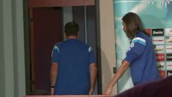 CLEAN : Football: Marseilles Bielsa remains above transfer saga News Clip