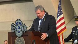 Officers mourned, remembered at Dallas vigil Instructional Video