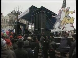 WRAP More than a hundred thousand in peace protests around the world Instructional Video