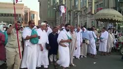 VOICED : Musulmanes defienden Islam frente a EI News Clip