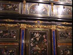 18th century cabinet sells for record breaking price News Clip