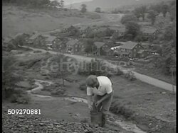 Collecting coal from clum dump Instructional Video