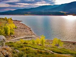 River and sun reflection Stock Footage