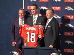 John Elway introduces new quarterback Peyton Manni Stock Footage