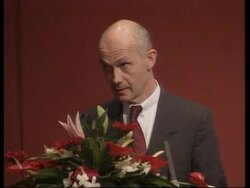 Presser by EU trade commissioner News Clip