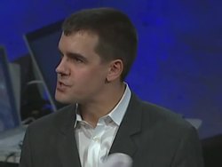 James Surowiecki: The power and the danger of online crowds Instructional Video